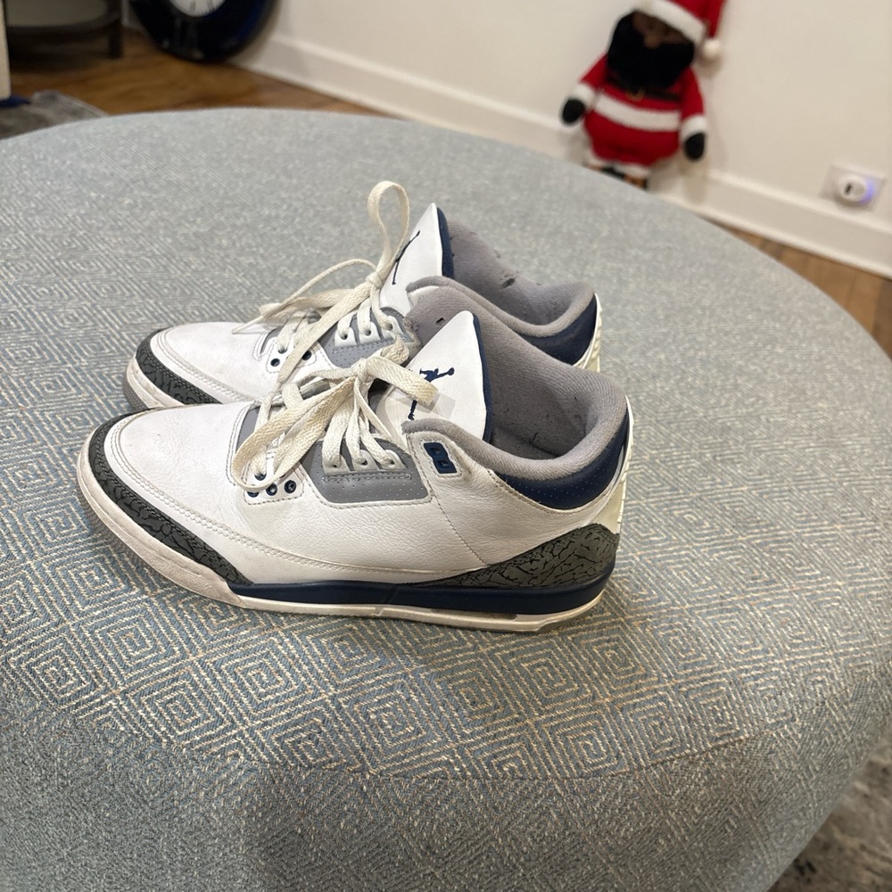 Jordan Men's White and Blue Sneakers